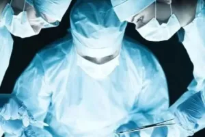 कासगंज: पोस्टमार्टम रिपोर्ट कर रही इशारा ! डॉक्टर की लापरवाही से हुई थी प्रसूता की मौत