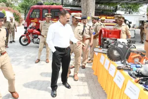 लखीमपुर पहुंचे डीजी के निर्देश...अग्निशमन यंत्रों व उपकरणों का करते रहें परीक्षण 