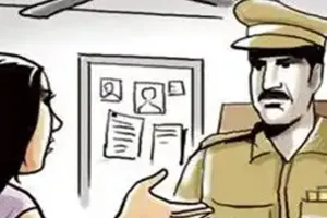 पीलीभीत: दरोगा ने लड़की से कार में की गंदी बात ! प्रेमी के साथ भागी युवती की थी बरामद