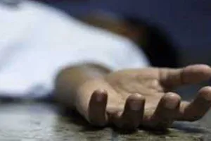 लखीमपुर खीरी: नाले में ई-रिक्शा चालक का शव मिलने से हड़कंप, हत्या की आशंका 