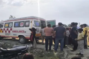Pratapgarh accident : तालाब में नहाने गए दो सगे भाई और बहन की मौत, गांव में छाया मातम 