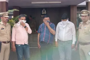 मुरादाबाद: व्यापारियों से वसूली करने वाले फर्जी सेल टैक्स अधिकारी गिरफ्तार