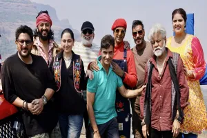 अजय देवगन की फिल्म 'धमाल 4' की शूटिंग शुरू, देखें फिल्म की स्टार कास्ट की झलक 