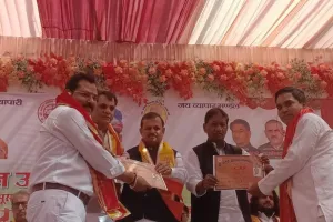 बर्तन उद्योग व्यापार मंडल के पदाधिकारियों ने ली शपथ: कानपुर में जनप्रतिनिधि के अलावा बड़ी संख्या में व्यापारी रहे मौजूद