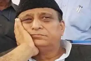 रामपुर: आचार संहिता से जुड़े मामले में वीसी के जरिए आजम ने दर्ज कराए बयान