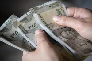 बेसिक शिक्षा विभाग : मानदेय न मिलने से खटाई में त्योहार 