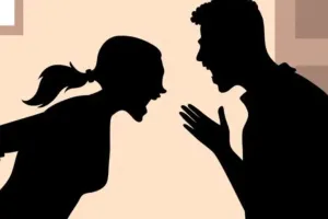 लखीमपुर खीरी: साहब...मुझे पत्नी से ही है जान का खतरा, बच्चों को छोड़ दूसरे युवक के साथ घूमती है