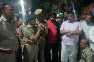 कासगंज: बाबा साहेब पर अभद्र टिप्पणी से भड़का दलित समाज, जमकर चले लाठी-डंडे