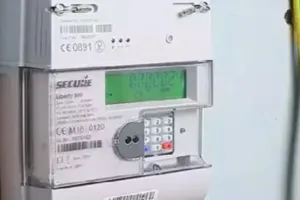 शाहजहांपुर: बिजली विभाग की लापरवाही, 6500 सरकारी मीटर लगाने का लक्ष्य अधूरा