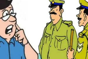 पुलिस की लापरवाही या सांटगांठ‌? बदायूं में चोरी के आरोपी को छोड़ने का मामला