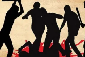 शाहजहांपुर में जमीन विवाद ने पकड़ा हिंसक रूप, CCTV में कैद हुई दबंगई