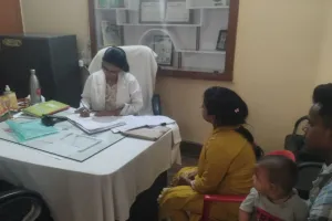 बरेली: नगरीय स्वास्थ्य केंद्रों में अव्यवस्था का बोलबाला, डॉक्टर कर रहे हैं अंधेरे में इलाज