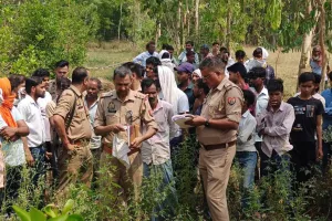 पीलीभीत: मां की गोद सूनी, गांव में सन्नाटा...लापता बेटी नहीं लौटी, मिला तो सिर्फ शव