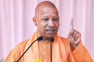 शाहजहांपुर: किसने भेजा पत्र? दे रहा सीएम को जान से मारने की धमकी...खुदको बताया आईएसआई एजेंट !