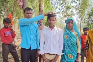 दिन में की मजदूरी... रात में पढ़ाई, UP के रामकेवल ने रचा इतिहास, तोड़ा 77 साल का रिकॉर्ड