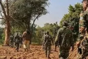 झारखंड: मुठभेड़ में पांच लाख रुपये का इनामी माओवादी ढेर, एक गिरफ्तार