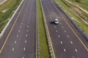 UP News: राहगीरों को वर्ल्ड क्लास सुविधाएं देने का माध्यम बनेंगे ई-वे हब, मिलेंगी ये सुविधाएं