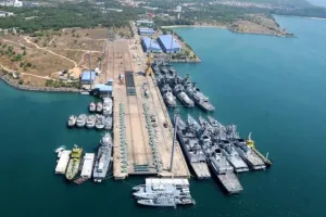 कारवार बंदरगाह पर पाकिस्तानी नागरिकों की No Entry, सुरक्षा एजेंसियों ने भेजा वापस 