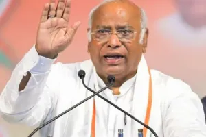 पहलगाम हमले से 3 दिन पहले भेजी गई थी PM मोदी को खुफिया रिपोर्ट, रद्द कर दिया था अपना दौरा- खरगे का बड़ा दावा