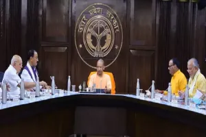 UP Cabinet Meeting: कैरिज बस अड्डे से सुलझेगी बस पार्किंग की समस्या, योगी कैबिनेट ने इन प्रस्तावों को दी मंजूरी