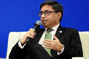 IND-PAK Ceasefire: सीजफायर के बाद ट्रोल हुए विदेश सचिव, समर्थन में उतरे आए पूर्व राजनयिक और विपक्ष