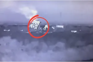 India-Pakistan Attack: पाकिस्तान की चौकियां, आतंकी लॉन्च पैड्स ध्वस्त, 4 एयरबेसों को बनाया निशाना