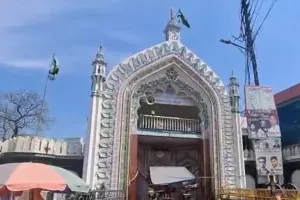 ‘दरगाह शरीफ के उर्स से समस्या है, कुम्भ और देवी पाटन मेले से नहीं’... सैयद सालार मसूद गाजी दरगाह की दलील पर HC करेगा सुनवाई