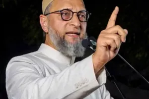 वक्फ अधिनियम में संशोधन को लेकर भड़के ओवैसी, कहा- RSS के पास एक लिस्ट है जिसे कलेक्टर...