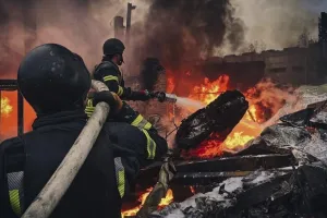 Russia Ukraine War News: यूक्रेन की राजधानी पर छाया संकट, रूस ने किया बड़े पैमाने पर ड्रोन और मिसाइल अटैक