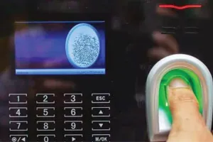 मेडिकल छात्र-छात्राओं की लगेगी बायोमेट्रिक हाजिरी   