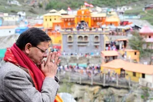 भगवान बदरीनाथ के द्वार खुलते ही चारधाम यात्रा पूर्ण रूप से शुरू    