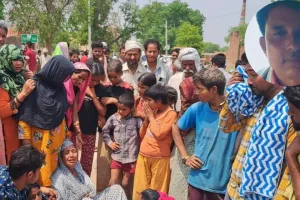 कानपुर देहात में ट्रैक्टर की टक्कर से बाइक सवार की मौत, पत्नी गंभीर: दवा दिलाने मेडिकल कॉलेज जा रहे थे...