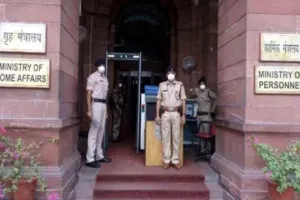  पाकिस्तान से तनाव के बीच सभी राज्यों में होगा ‘मॉक ड्रिल', केंद्रीय गृह मंत्रालय ने दिया निर्देश