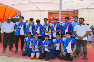 बाराबंकी: क्रिकेट में सीतापुर तो बैडमिंटन में लालगंज ने मारी बाजी, खेलकूद प्रतियोगिता संपन्न  