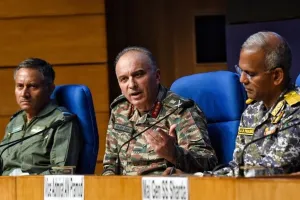 India Pakistan Ceasefire: एयर मार्शल एके भारती बोले- ‘हमारा निशाना आतंकवादी थे, पाकिस्तानी सेना ने इसे अपनी लड़ाई बनाया’ 