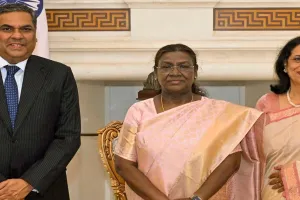 विदाई समारोह में बोले CJI खन्ना- विश्वास है न्यायमूर्ति गवई शीर्ष अदालत के मूल्यों को कायम रखेंगे