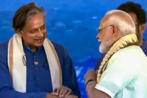 डेलिगेशन में शशि थरूर का नाम देख भड़की कांग्रेस, कहा- हमने सिर्फ चार नाम दिए, सरकार खेल रही है खेल