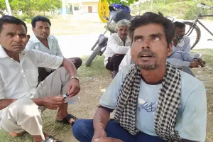 खून का रिश्ता हुआ 'खूनी': जमीन के टुकड़े के लिए चाचा ने की भतीजे की हत्या, मां और बड़े भाई घायल 