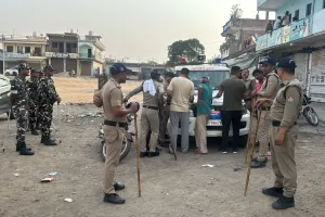 सत्यापन न कराने पर 12 भवन स्वामियों का चालान 