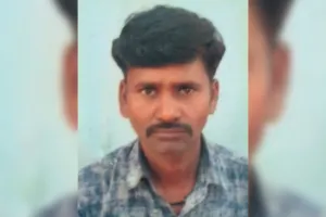 Kanpur: घाटमपुर में ट्रक डंपर की भिड़ंत से केबिन में फंसा चालक, दो घंटे तड़पता रहा, मौत, दो घंटे तक हाईवे पर यातायात रहा बाधित 