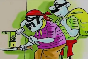 चोरों ने खंगाला पूर्व प्रधान का घर, बीमार पत्नी को दिखाने गए थे दिल्ली
