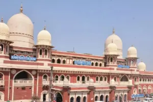 कानपुर : सेंट्रल स्टेशन का विश्वस्तरीय कार्य कितना पहुंचा, देख सकते पीएम मोदी 