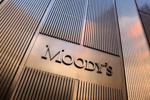 Moody's : अमेरिकी शुल्क लगने के बावजूद बेहतर स्थिति में भारत, आर्थिक वृद्धि का नहीं होगा कोई असर