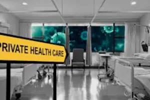 हरदोई : निजी अस्पताल में प्रसूता की मौत के बाद डॉक्टर फरार, लापरवाही का आरोप लगाकर परिजनों ने किया बवाल 