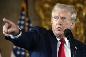 Harvard पर भड़की ट्रंप सरकार, मांगे विदेशी छात्रों के ‘नाम और देश’, 31% स्टूडेंट की डिटेल्स करनी होगी शेयर 