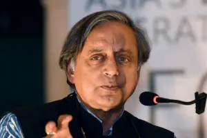 कट्टरपंथी सवाल उठा रहे...कांग्रेस की आलोचना का सामना कर रहे थरूर बोलें- बयानों को तोड़-मरोड़ कर पेश करने वालों का स्वागत 