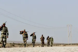 India-Pakistan Tension : घरों में रहें, बाहर ना घूमें...राजस्थान के कई सीमावर्ती जिलों में रहा ‘रेड अलर्ट’, लोगों से सचेत रहने की अपील 