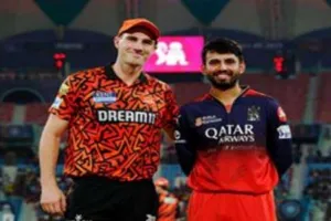 IPL 2025: ईशान किशन की तूफानी बैटिंग से हैदराबाद का स्कोर 200 के पार, आरसीबी को जीत के लिए मिला 232 रन का लक्ष्य