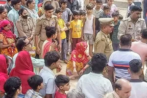 Kanpur: महिला की ईंट से कूंचकर हत्या, घर के पीछे खंडहर में पड़ा मिला शव, आरोपी पति को पुलिस ने किया गिरफ्तार