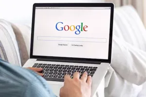 कच्ची उम्र में गूगल का सहारा खतरनाक ! इलाज ढूंढने में किशोर और बन रहे बीमार